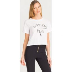 T-SHIRT Patrizia Pepe. Białe t-shirty damskie Patrizia Pepe, s, z nadrukiem, z bawełny, z okrągłym kołnierzem. Za 272,30 zł.
