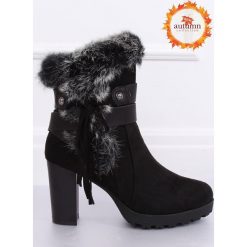 Botki na obcasie z futerkiem czarne SP05 BLACK. Czarne botki damskie obuwie damskie, z zamszu, eleganckie, bez obcasa, na obcasie, na zamek. Za 83,78 zł.
