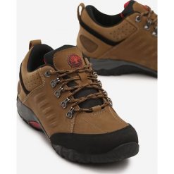 Khaki Buty Sportowe Hackney. Brązowe buty sportowe męskie Born2be, na wiosnę, na sznurówki. Za 109,99 zł.