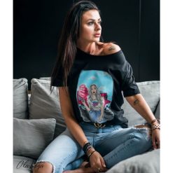 T-Shirt "CANDY" czarny. Czarne bluzki damskie Divinostyle, na co dzień, s, bez wzorów, z bawełny, bez kołnierzyka, bez rękawów. Za 79,00 zł.