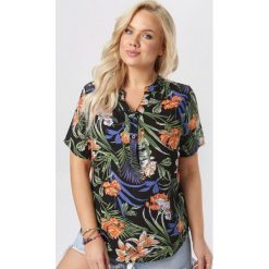 Czarna Bluzka Coreane. Czarne bluzki damskie Born2be, xl, bez wzorów, bez kołnierzyka, bez rękawów. W wyprzedaży za 39,99 zł.
