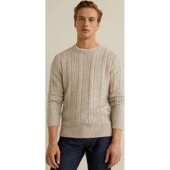 Mango Man - Sweter. Szare swetry klasyczne męskie marki Mango Man, s, z bawełny, z okrągłym kołnierzem. Za 199,90 zł.