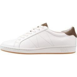 Wood Wood BO Tenisówki i Trampki white. Białe tenisówki damskie marki Wood Wood, ze skóry. W wyprzedaży za 447,85 zł.