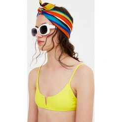 Stroje kąpielowe damskie: Żółta góra od bikini Paradise z wycięciem w kształcie V