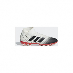 Buty do piłki nożnej adidas Buty Nemeziz 18.3 AG. Białe halówki męskie marki Nike, z syntetyku, do piłki nożnej. Za 379,00 zł.