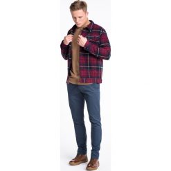 Kurtka męska jesienna C428 - bordowa. Czerwone kurtki męskie Ombre Clothing, na jesień, s, bez wzorów, z poliesteru, długie, bez kaptura. Za 89,00 zł.