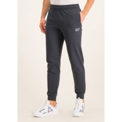 Spodnie dresowe EA7 Emporio Armani 8NPP53 PJ05Z 0578. Niebieskie jeansy męskie EA7 Emporio Armani, m, bez wzorów. W wyprzedaży za 299,00 zł.