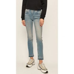 Calvin Klein - Jeansy. Niebieskie jeansy damskie Calvin Klein, bez wzorów, z elastanu. Za 539,90 zł.
