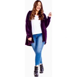 Pluszowa kurtka z kapturem fioletowy. Fioletowe kurtki damskie Tagless, plus size, bez wzorów, z elastanu, z kapturem. Za 240,72 zł.