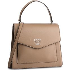 Torebka DKNY - Whitney/Ns Th Satche R91DHA96 Latte/LAT. Pomarańczowe torebki klasyczne damskie DKNY, bez wzorów, ze skóry, klasyczne, duże, bez dodatków. W wyprzedaży za 639,00 zł.