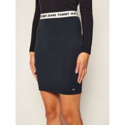 Spódnica ołówkowa Tommy Jeans Bodycon DW0DW08607. Niebieskie spódniczki damskie Tommy Jeans, l, bez wzorów, z jeansu, mini, ołówkowe. Za 269,00 zł.