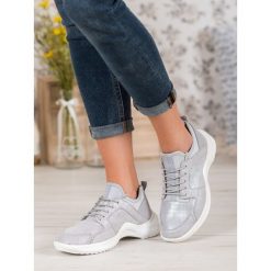Sportowe buty ze skÓry vinceza. Buty sportowe damskie producent niezdefiniowany, bez wzorów, ze skóry, sportowe. Za 107,90 zł.