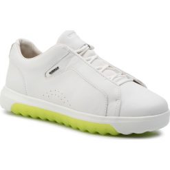 Sneakersy GEOX - D Nexside A D94FMA 00085 C1000 White. Białe półbuty damskie Geox, na co dzień, bez wzorów, ze skóry, bez obcasa, na płaskiej podeszwie, bez zapięcia. W wyprzedaży za 329,00 zł.