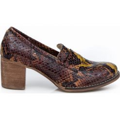 Wężowe półbuty na 6 cm słupku - skóra naturalna - model 250 - kolor kolorowy wąż. Półbuty damskie Zapato, bez wzorów, ze skóry, bez obcasa, na słupku, bez zapięcia. Za 319,00 zł.