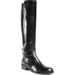 Oficerki SOLO FEMME - 33944-04-C57/000-51-00 Czarny. Czarne kozaki damskie Solo Femme, ze skóry, bez obcasa, bez zapięcia. Za 629,00 zł.