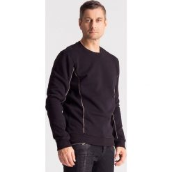 Czarna bluza męska z ozdobnym zamkiem. Czarne bluzy męskie Just Cavalli, xl, bez wzorów, z bawełny, z okrągłym kołnierzem, bez rękawów, bez kaptura. Za 427,60 zł.
