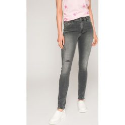 Tommy Jeans - Jeansy. Szare rurki damskie Tommy Jeans. W wyprzedaży za 269,90 zł.