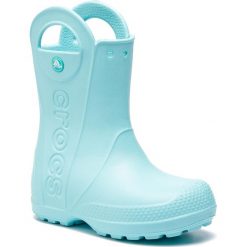 Kalosze CROCS - Handle It Rain Boot Kids 12803 Ice Blue. Niebieskie kalosze dziewczęce Crocs. W wyprzedaży za 119,00 zł.