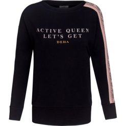 Bluza DEHA ACTIVE. Czarne bluzy damskie Deha, uniwersalny, z nadrukiem, z dzianiny, bez rękawów, bez kaptura. W wyprzedaży za 196,00 zł.