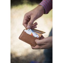 Skórzane etui na karty. Etui męskie Pakamera. Za 123,00 zł.