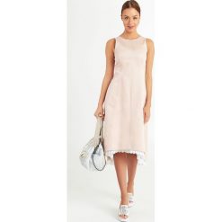 SUKIENKA NAIADI Weekend Max Mara. Sukienki damskie Weekend Max Mara, bez wzorów, eleganckie, bez kołnierzyka, bez rękawów. Za 1799,00 zł.
