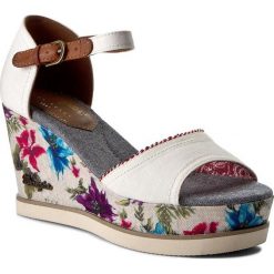Sandały WRANGLER - Jeena Indigo WF0342712 White 51. Białe klapki damskie marki Wrangler, bez wzorów, ze skóry ekologicznej, bez obcasa, na obcasie. W wyprzedaży za 209,00 zł.