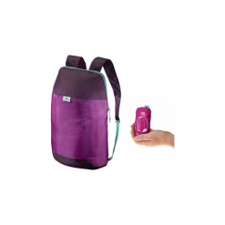 Plecak turystyczny 10 ultra compact. Różowe plecaki męskie marki QUECHUA, bez wzorów, z poliesteru. Za 7,99 zł.