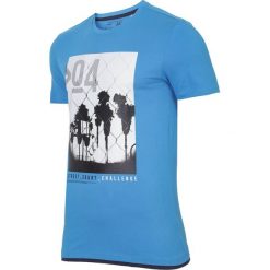 4F Koszulka Niebieski. Niebieskie t-shirty męskie 4f, m, z nadrukiem, z poliesteru, krótkie. Za 51,95 zł.