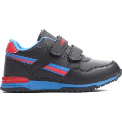 Czarne Buty Sportowe Now You. Czarne buty chłopięce sportowe marki Born2be, z materiału, z okrągłym noskiem. Za 49,99 zł.