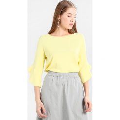 Swetry klasyczne damskie: talkabout Sweter silky lemon