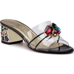 Klapki AZURÉE - Nadori9am 02 Vernis Noir/Motif Multi. Żółte klapki damskie Azurée, z aplikacjami, ze skóry, bez obcasa, na obcasie. Za 849,00 zł.