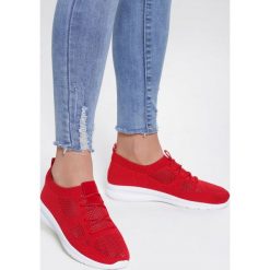 Czerwone Buty Sportowe Competitor. Czerwone buty sportowe damskie Inny, bez wzorów, sportowe. Za 69,99 zł.