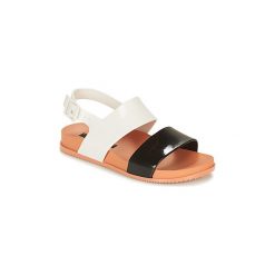 Sandały Melissa COSMIC SANDAL III. Czarne sandały damskie Melissa, bez wzorów, bez obcasa, bez zapięcia. W wyprzedaży za 279,20 zł.