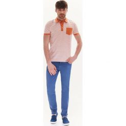 T-SHIRT MĘSKI POLO W PASKI. Szare koszulki polo Top Secret, na jesień, m, w paski, z krótkim rękawem. Za 39,99 zł.