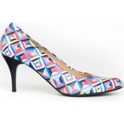 Szpilki na 7 cm obcasie - skóra naturalna - model 972 - kolor kalejdoskop. Czółenka damskie Zapato, bez wzorów, ze skóry, bez obcasa, na szpilce. Za 319,00 zł.