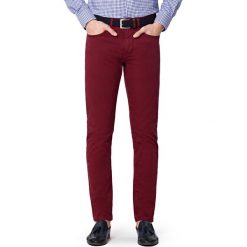 Spodnie Bordowe Bruce. Czerwone spodnie męskie LANCERTO, na co dzień, na lato, s, z haftami, z elastanu, eleganckie. W wyprzedaży za 199,90 zł.