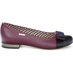Baleriny z kokardą - skóra naturalna - model 007 - kolor bordowy. Czerwone baleriny damskie Zapato, bez wzorów, ze skóry, bez obcasa. W wyprzedaży za 173,40 zł.