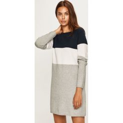 Only - Sukienka. Niebieskie sukienki damskie ONLY, na co dzień, s, bez wzorów, z poliesteru, casualowe, z okrągłym kołnierzem, z długim rękawem, długie, mini, proste. Za 129,90 zł.