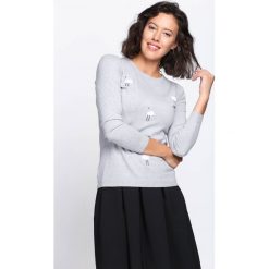 Jasnoszary Sweter Cyber World. Szare bez kategorii Born2be, xl, z okrągłym kołnierzem. Za 59,99 zł.