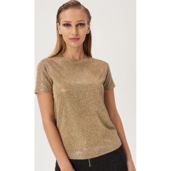 Błyszcząca koszulka - Złoty. Żółte koszulki damskie Sinsay, s, bez wzorów, bez kołnierzyka. Za 39,99 zł.