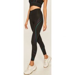 Desigual Sport - Legginsy. Czarne legginsy sportowe damskie Desigual Sport, s, z aplikacjami, z elastanu. Za 299,90 zł.