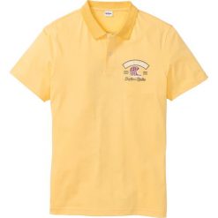 Shirt polo z nadrukiem bonprix żółty. Żółte koszulki męskie bonprix, s, z nadrukiem, bez rękawów. Za 44,99 zł.
