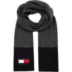 Szal TOMMY HILFIGER Big Flag Scarf AM0AM05164. Niebieskie szaliki męskie TOMMY HILFIGER, bez wzorów. W wyprzedaży za 169,00 zł.