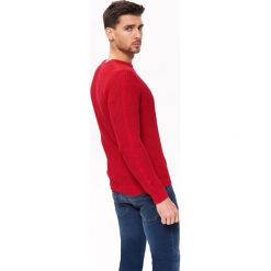 SWETER Z GRUBEJ PRZĘDZY. Swetry męskie Top Secret. W wyprzedaży za 49,99 zł.