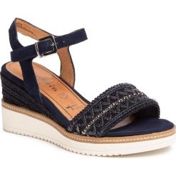 Espadryle TAMARIS - 1-28243-24 Navy Suede 806. Niebieskie espadryle damskie Tamaris, bez wzorów, ze skóry, bez obcasa, na obcasie. W wyprzedaży za 219,00 zł.