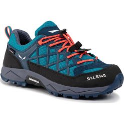 Trekkingi SALEWA - Jr Wildfire Wp 64009-8641 Caneel Bay/Fluo Coral. Niebieskie półbuty dziewczęce Salewa, na sznurówki. Za 399,90 zł.