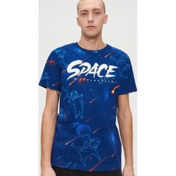 Koszulka Space - Granatowy. Niebieskie koszulki męskie Cropp, s, bez wzorów, bez kołnierzyka, bez rękawów. Za 49,99 zł.
