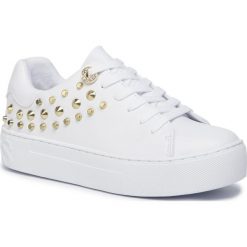 Sneakersy GUESS - Marxina FL8MAA LEA12 WHITE. Białe półbuty damskie Guess, ze skóry ekologicznej. W wyprzedaży za 399,00 zł.