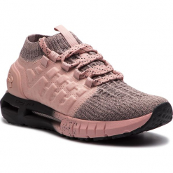 Buty UNDER ARMOUR - Ua W Hovr Phantom Nc 3020976-602 Pnk. Czerwone buty do biegania damskie marki Under Armour, z materiału. W wyprzedaży za 419,00 zł.