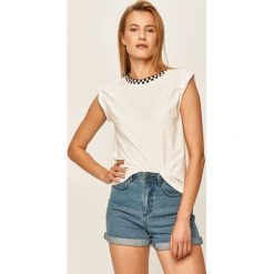 Vans - T-shirt. Białe bluzki damskie Vans, s, bez wzorów, z bawełny, casualowe, z okrągłym kołnierzem, z krótkim rękawem. Za 149,90 zł.